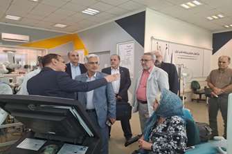 نشست معاون بهداشت و درمان بنیاد شهید از پژوهشکده فناوری‌ها و تجهیزات پیشرفته پزشکی